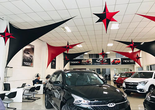 DECORAÇÃO PARA CONCESSIONÁRIAS DE AUTOMÓVEIS