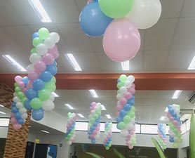 Decorações com balões para evento